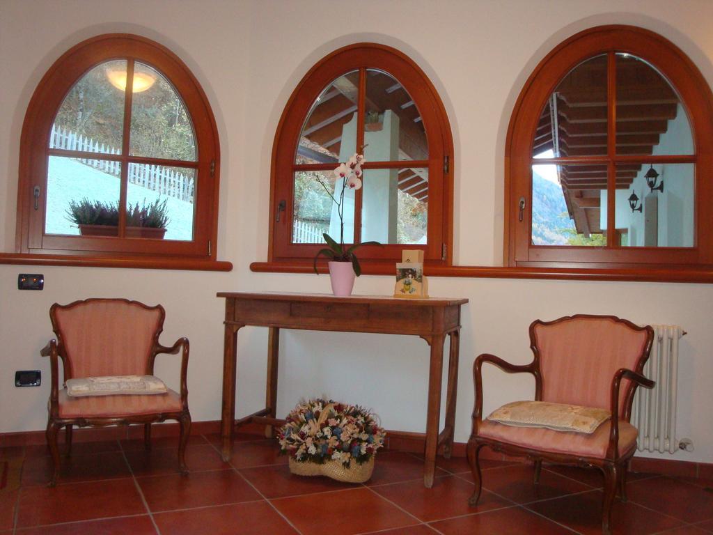 Bed and Breakfast Agritur Cornasest Breguzzo Exterior foto