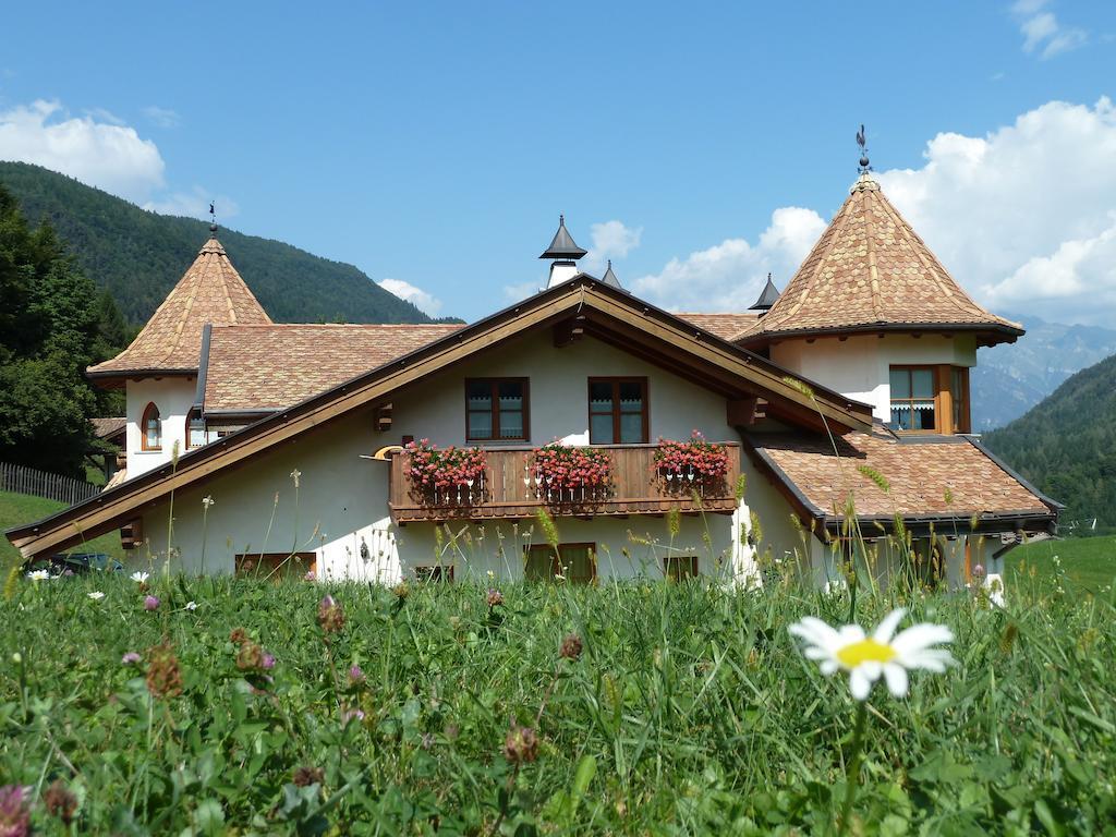 Bed and Breakfast Agritur Cornasest Breguzzo Exterior foto