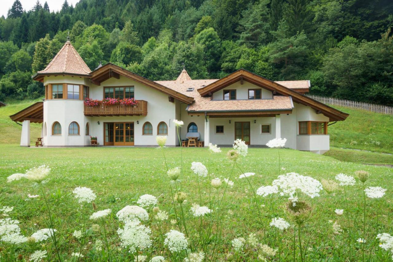 Bed and Breakfast Agritur Cornasest Breguzzo Exterior foto